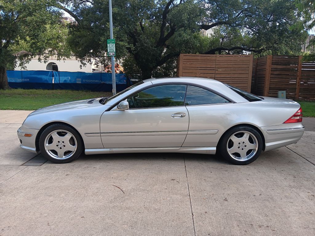 2002 Mercedes-Benz CL-Class Image 2