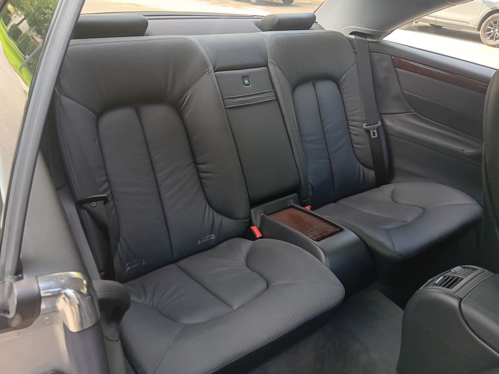 2002 Mercedes-Benz CL-Class Image 11