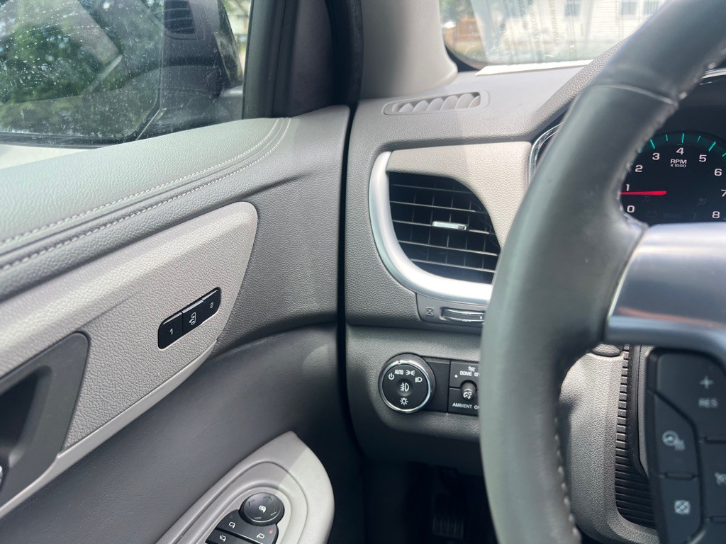 2015 Chevrolet Traverse Image 20