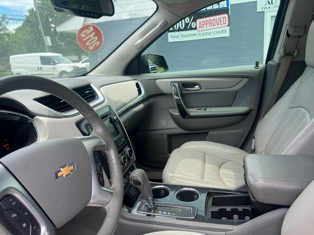 2015 Chevrolet Traverse Image 29