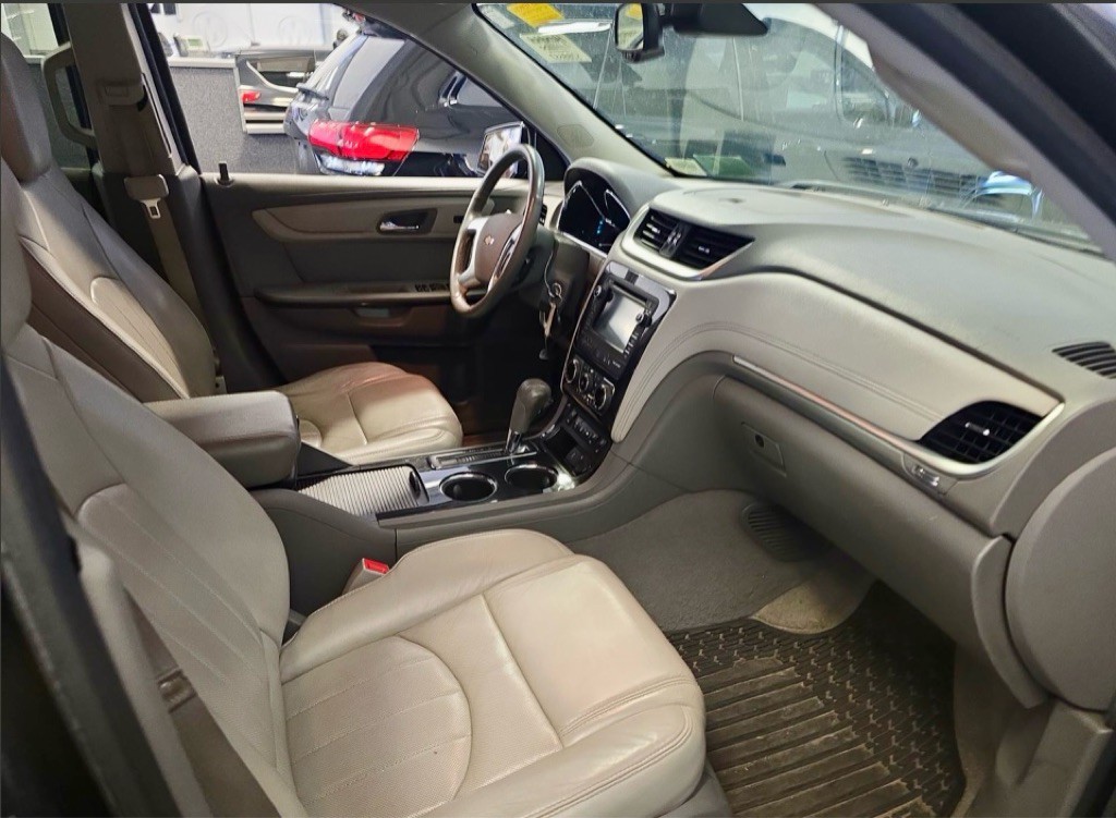 2015 Chevrolet Traverse Image 57