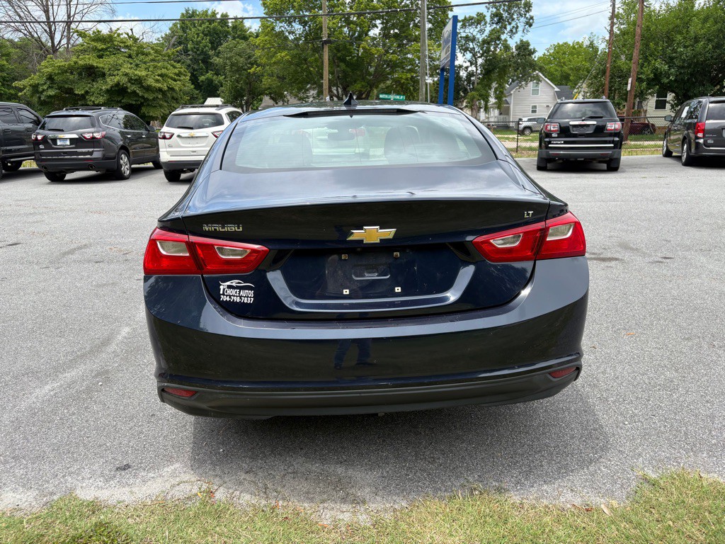 2018 Chevrolet Malibu Image 7