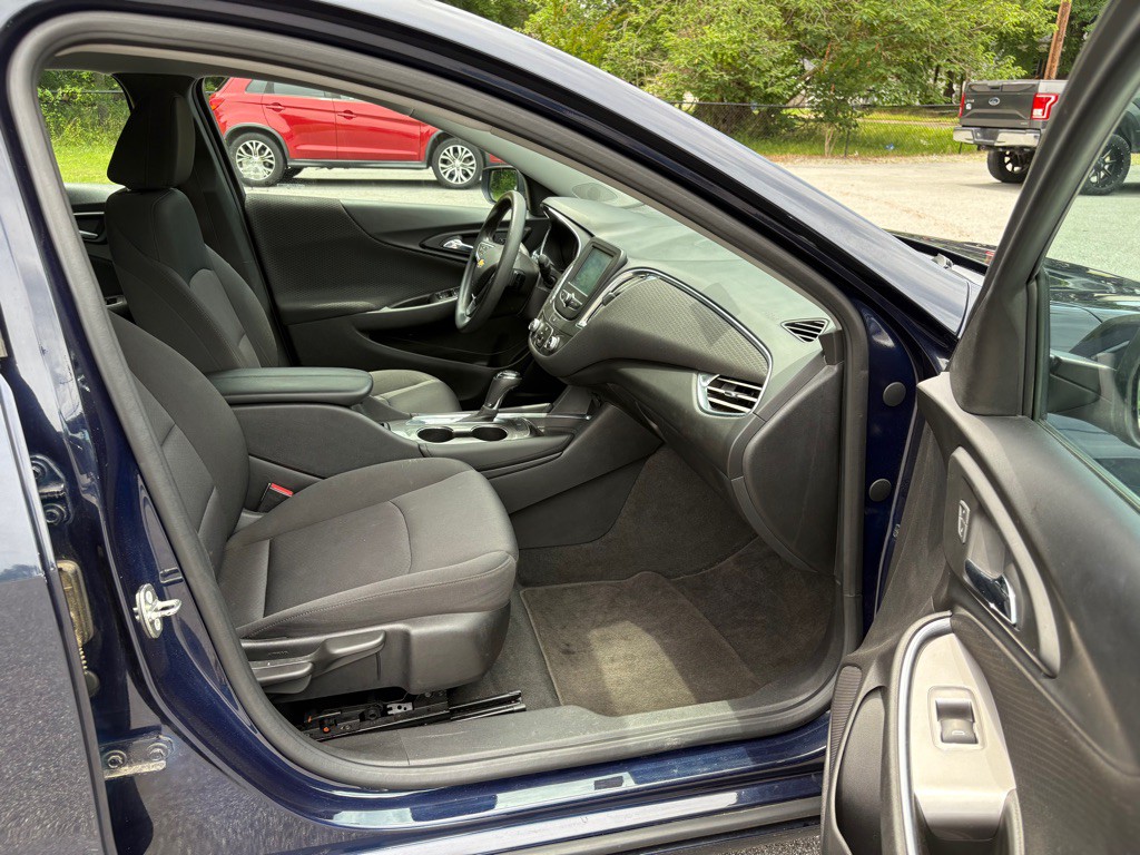 2018 Chevrolet Malibu Image 26