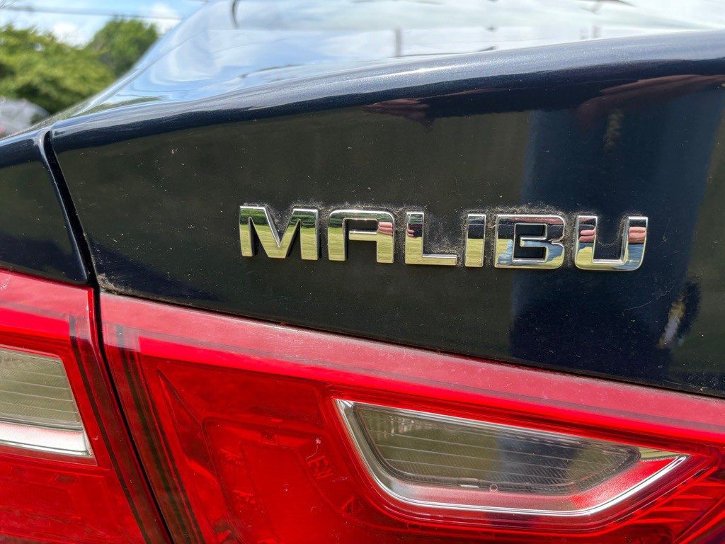 2018 Chevrolet Malibu Image 35