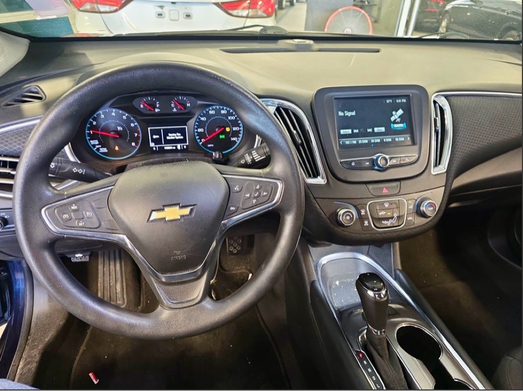2018 Chevrolet Malibu Image 58