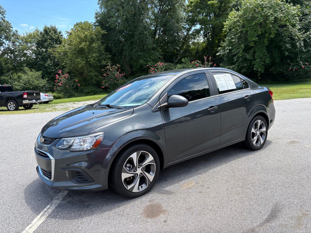 2019 Chevrolet Sonic Image 1