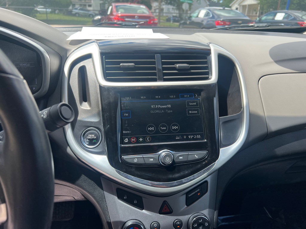 2019 Chevrolet Sonic Image 25