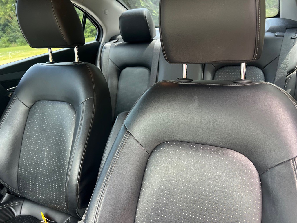 2019 Chevrolet Sonic Image 29