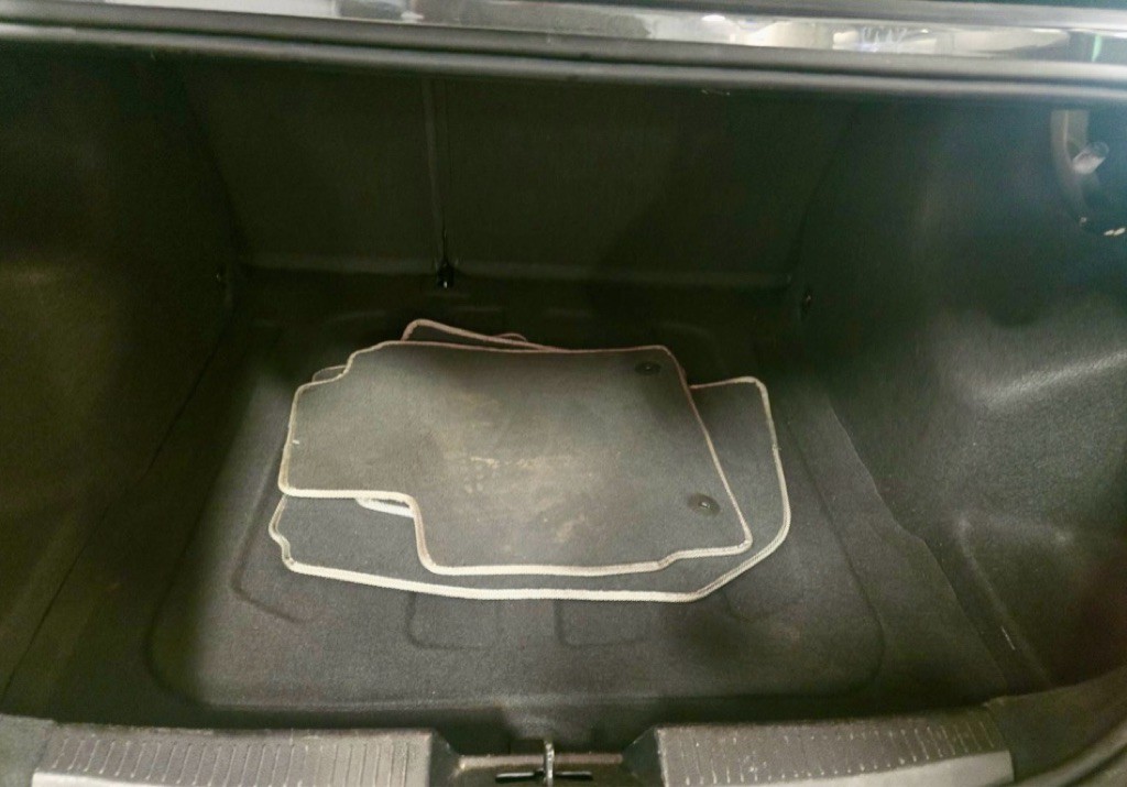 2019 Chevrolet Sonic Image 53