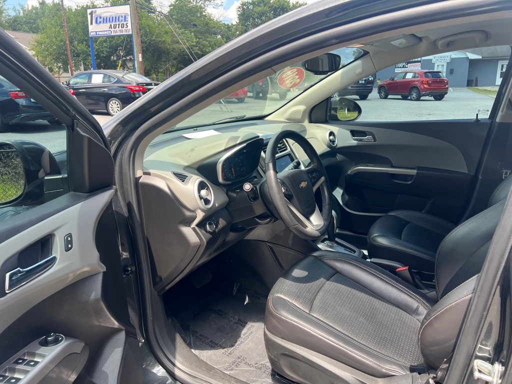 2019 Chevrolet Sonic Image 69