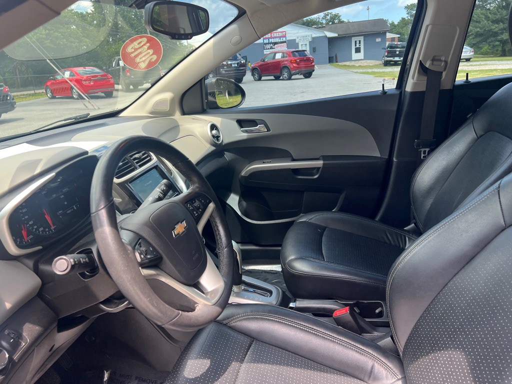 2019 Chevrolet Sonic Image 70
