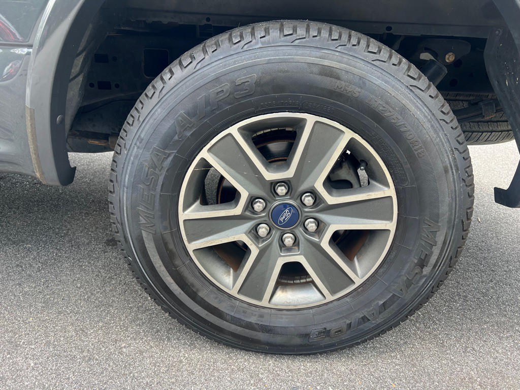 2016 Ford F-150 Image 32