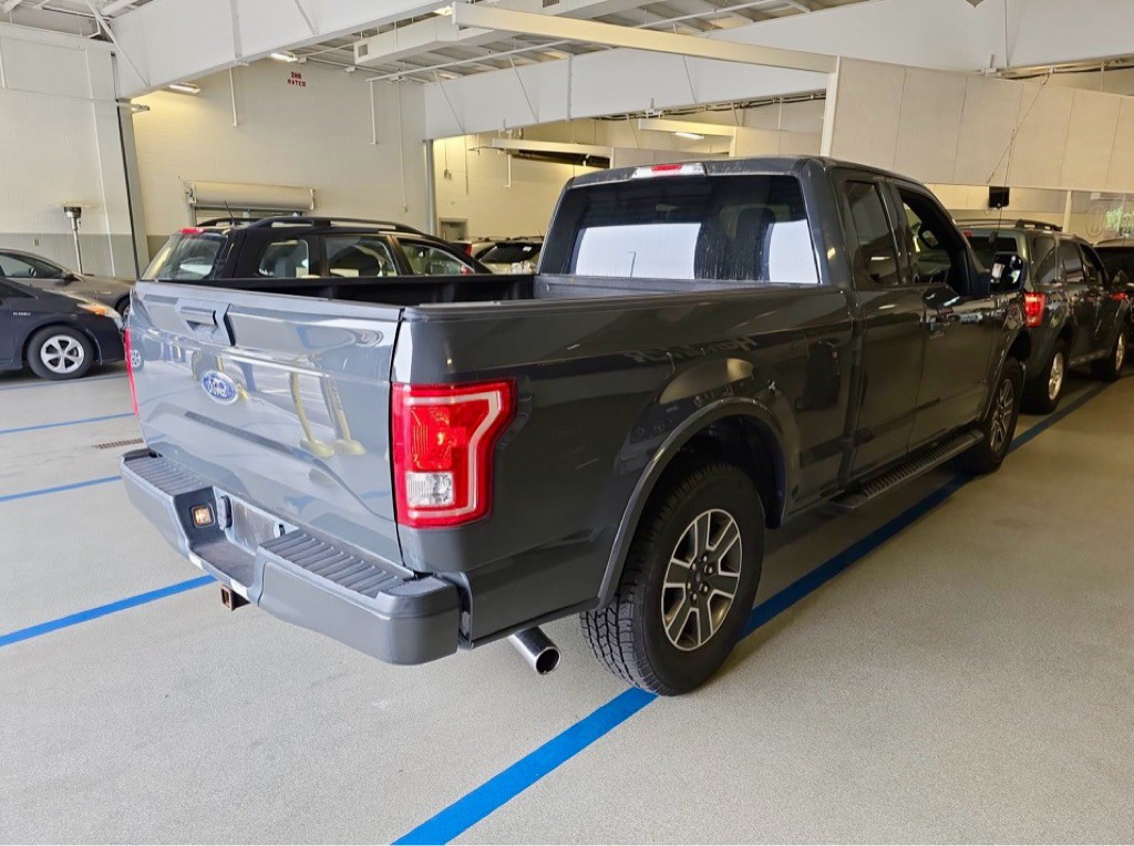 2016 Ford F-150 Image 38