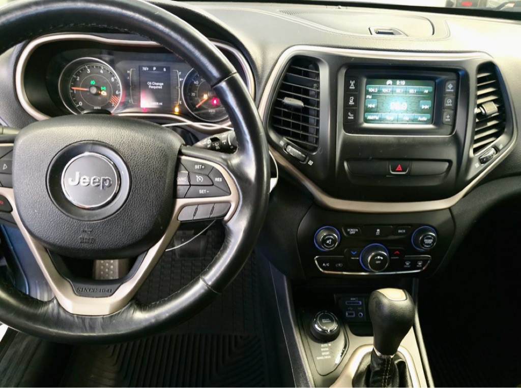 2015 Jeep Cherokee Image 7