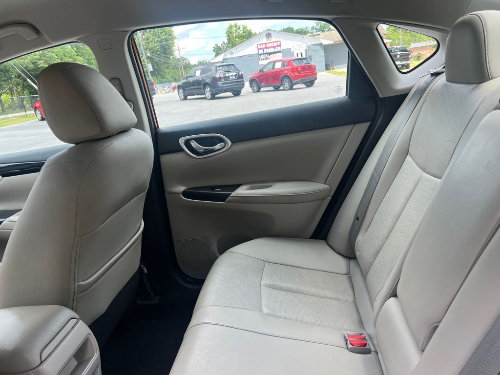 2016 Nissan Sentra Image 27