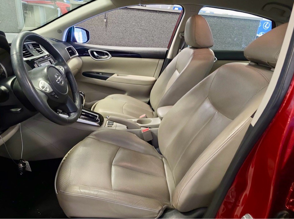 2016 Nissan Sentra Image 49