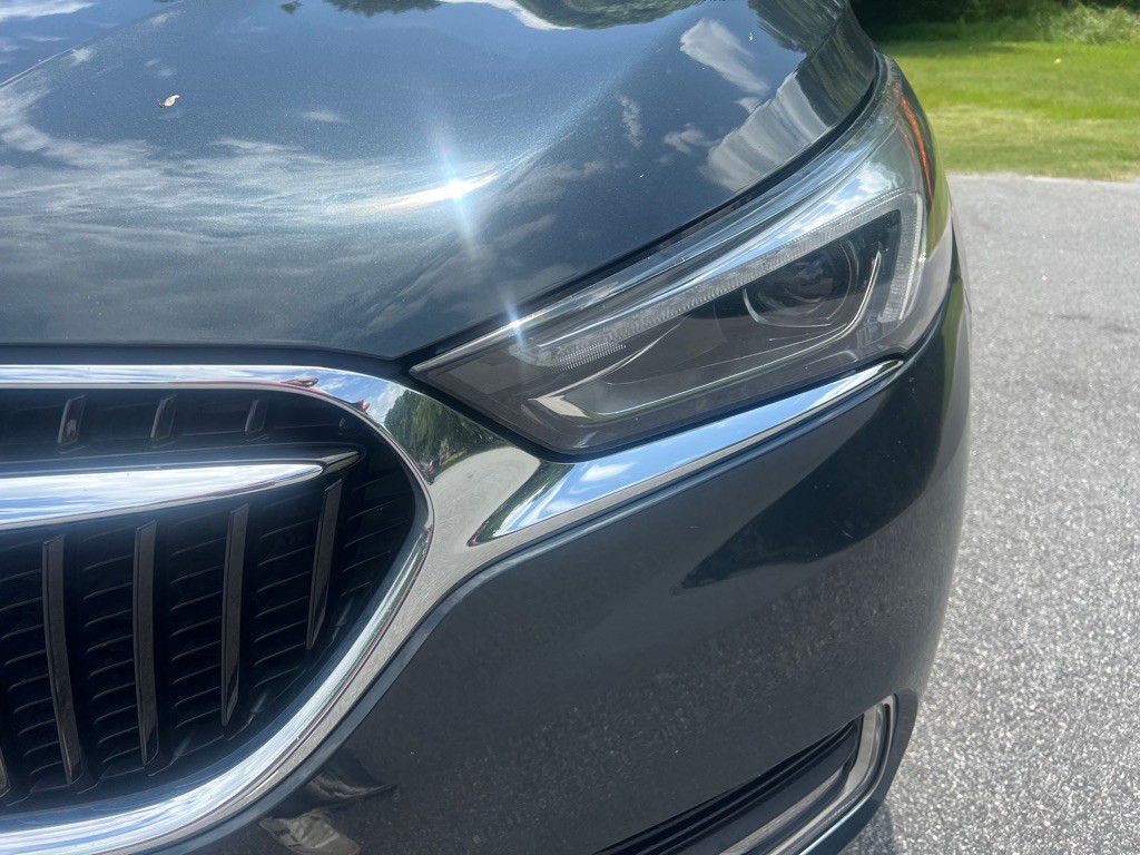 2019 Buick Enclave Image 14