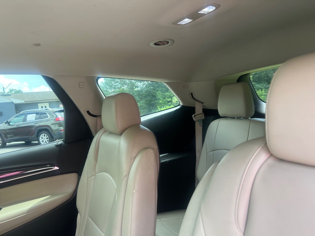 2019 Buick Enclave Image 41
