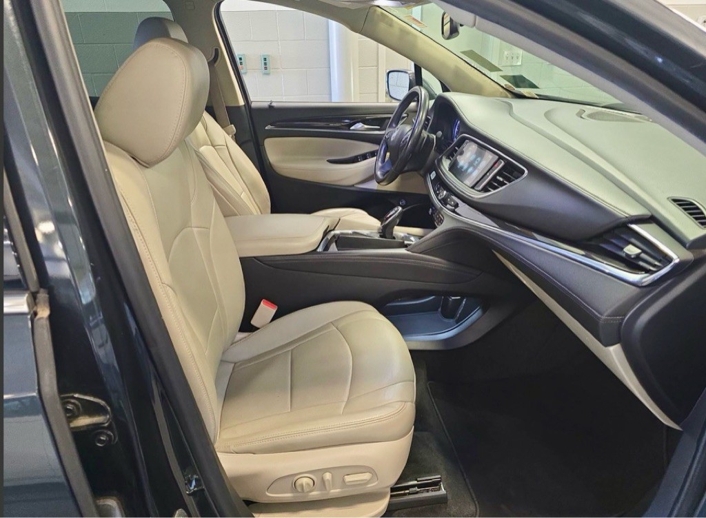 2019 Buick Enclave Image 61