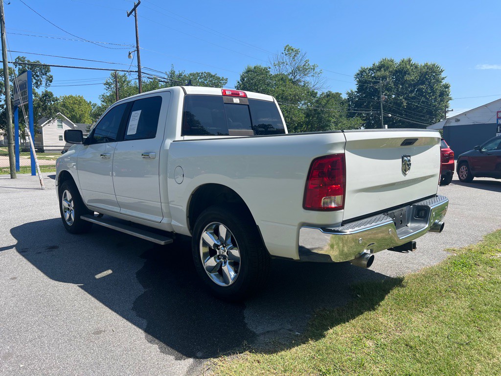 2016 RAM 1500 Image 8