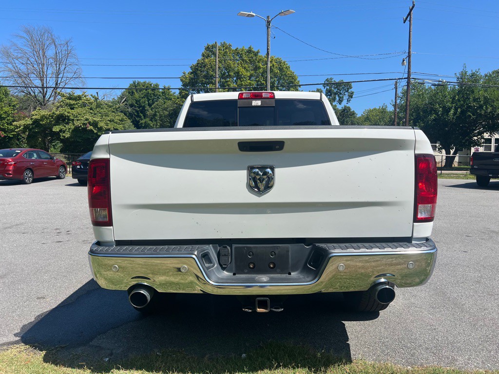 2016 RAM 1500 Image 9