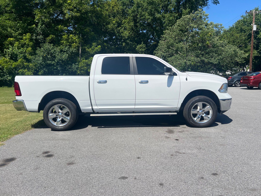 2016 RAM 1500 Image 11