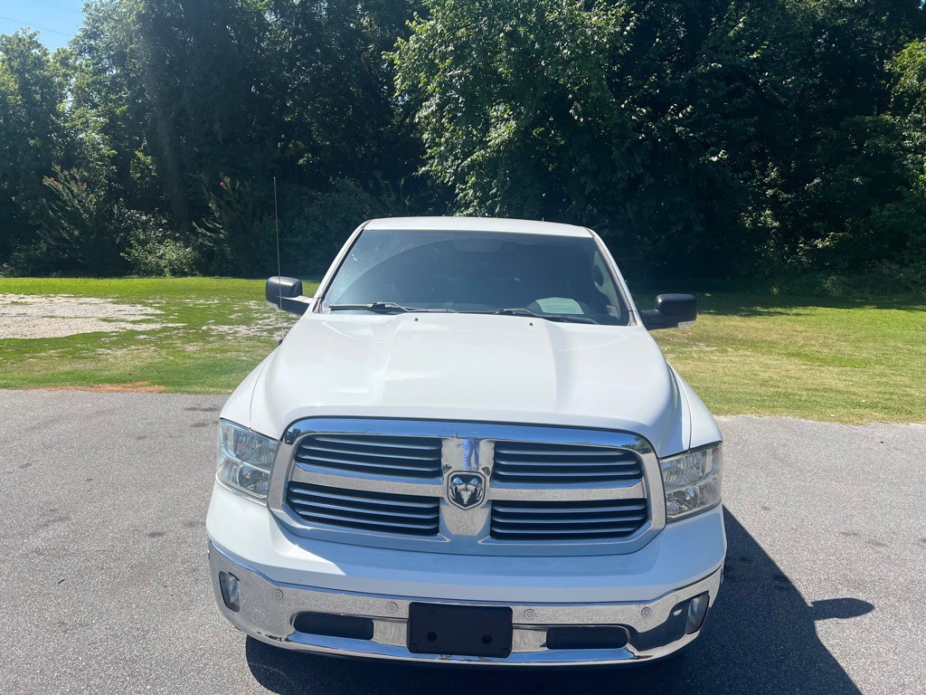 2016 RAM 1500 Image 15