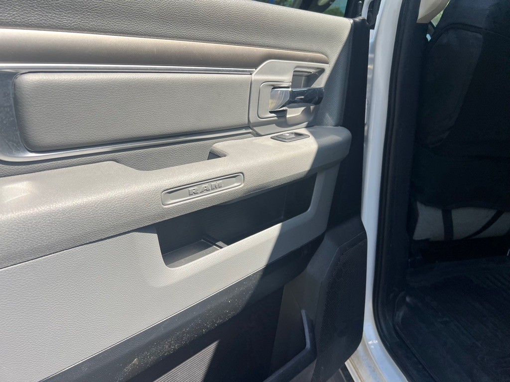 2016 RAM 1500 Image 46