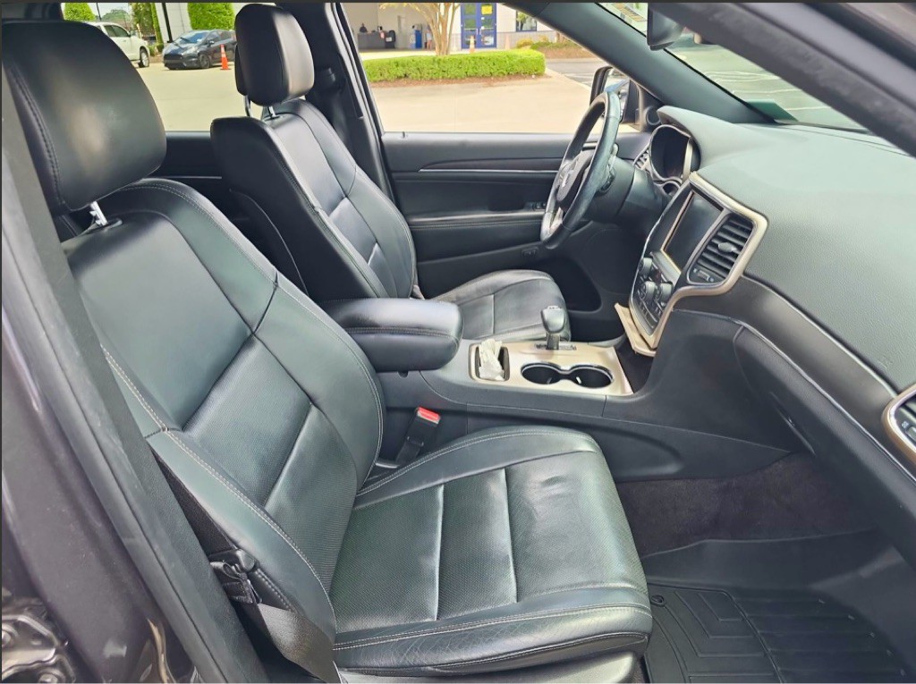 2015 Jeep Grand Cherokee Image 14