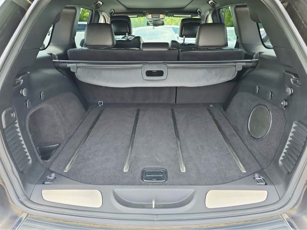 2015 Jeep Grand Cherokee Image 16