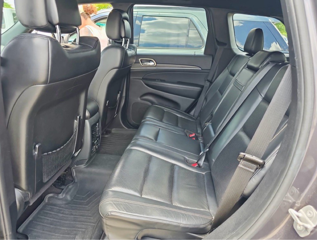 2015 Jeep Grand Cherokee Image 19