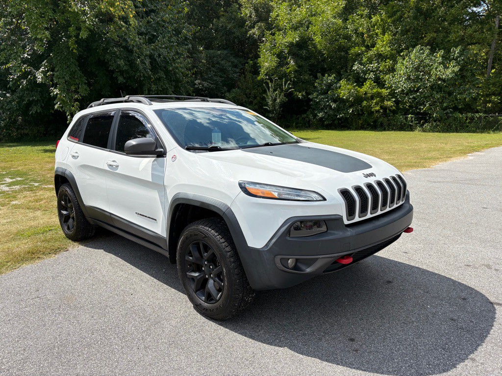 2017 Jeep Cherokee Image 13