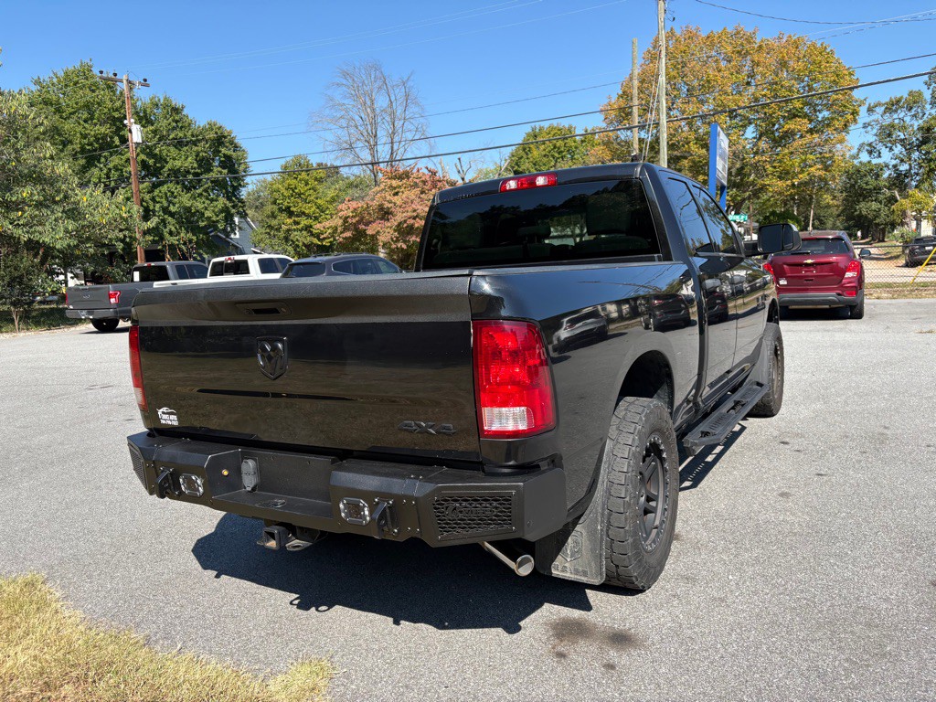 2016 RAM 1500 Image 8