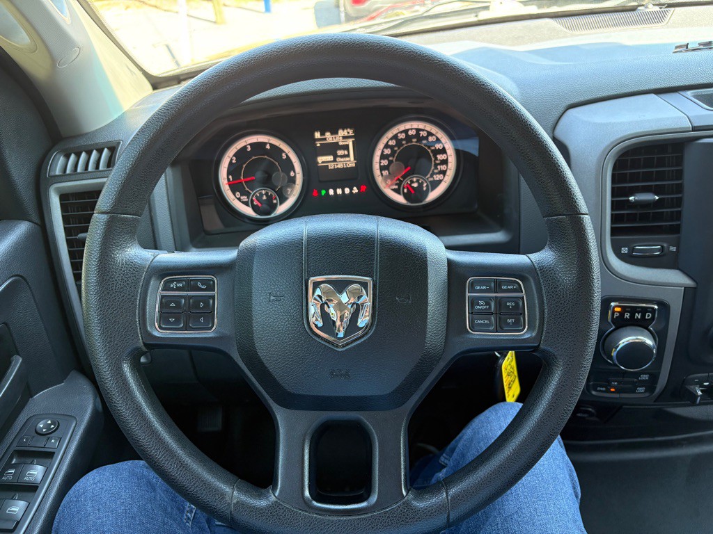 2016 RAM 1500 Image 13