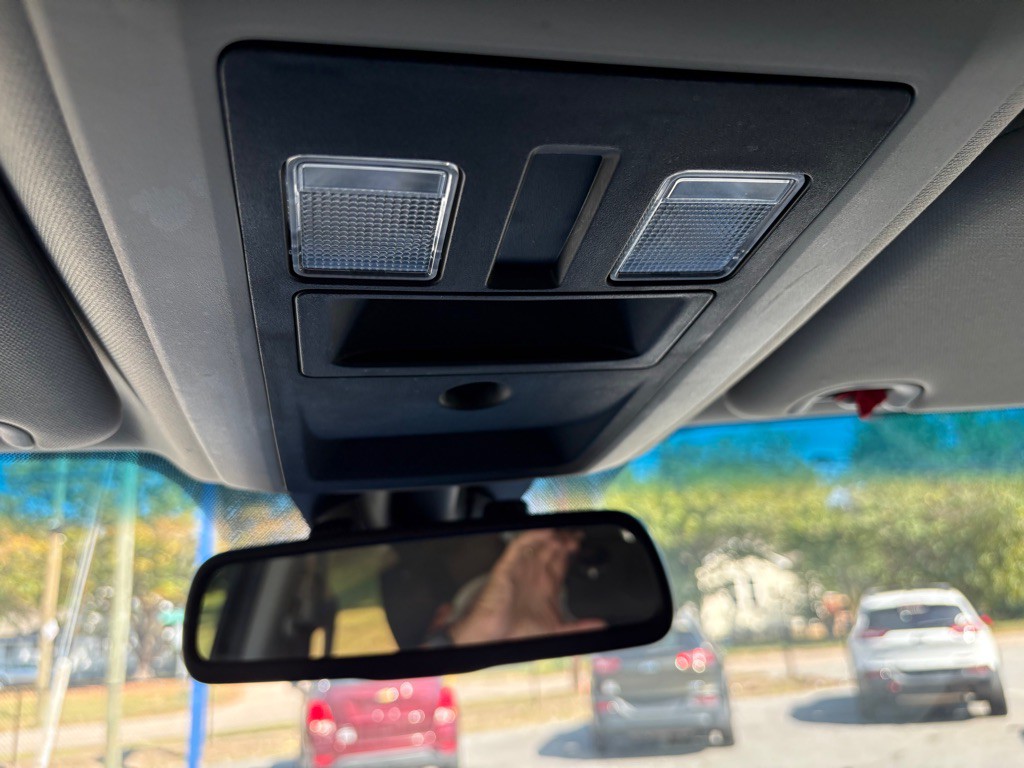 2016 RAM 1500 Image 18