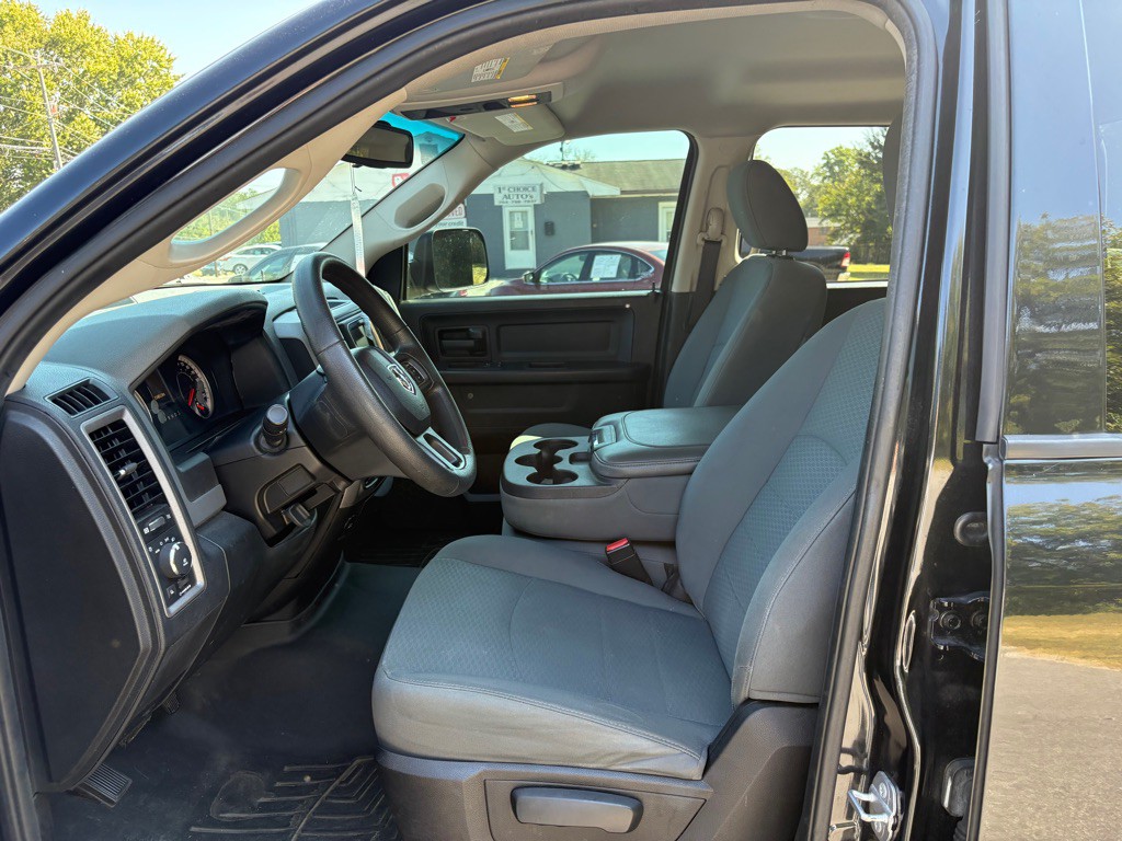 2016 RAM 1500 Image 22