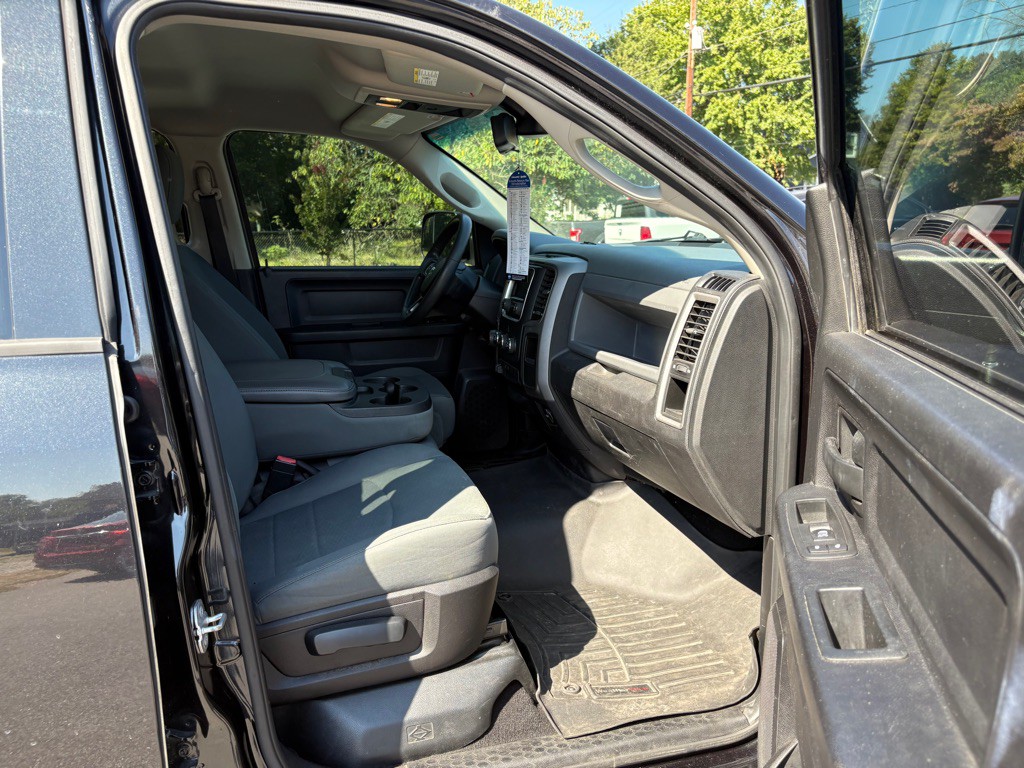 2016 RAM 1500 Image 25