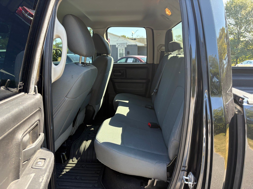 2016 RAM 1500 Image 27