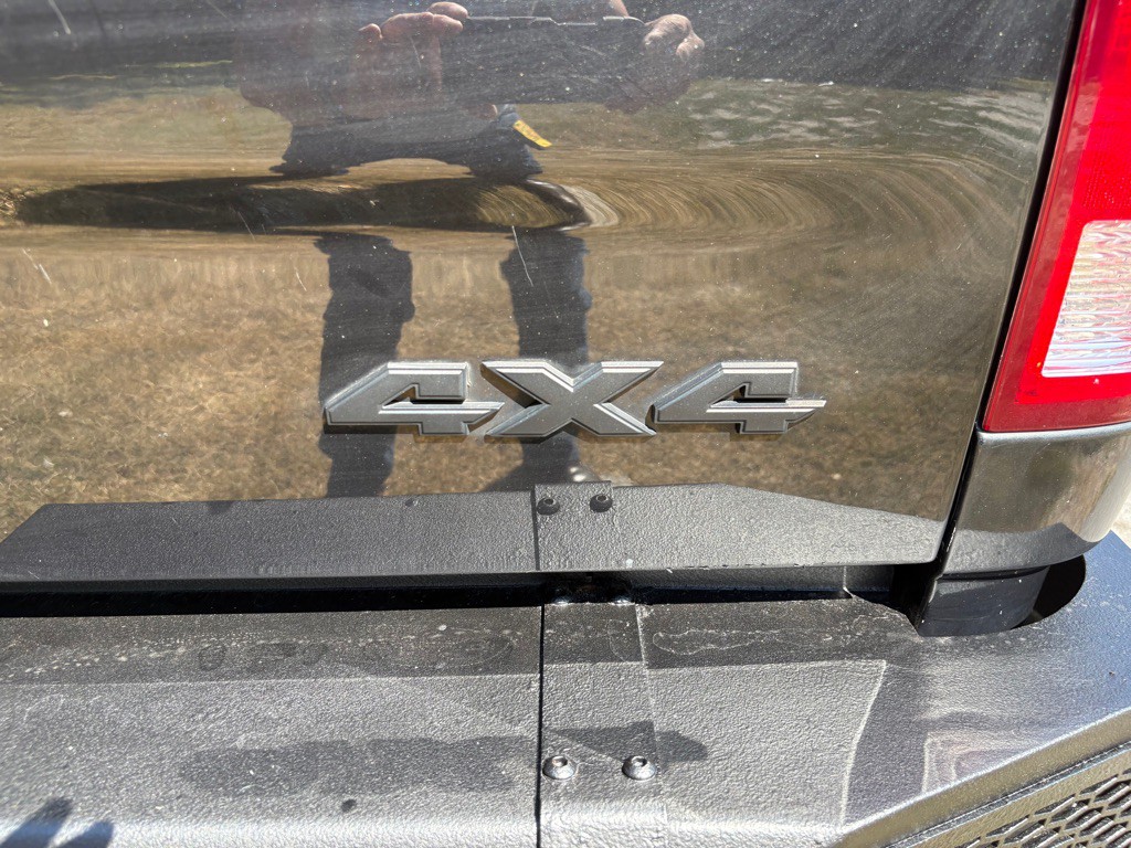 2016 RAM 1500 Image 32