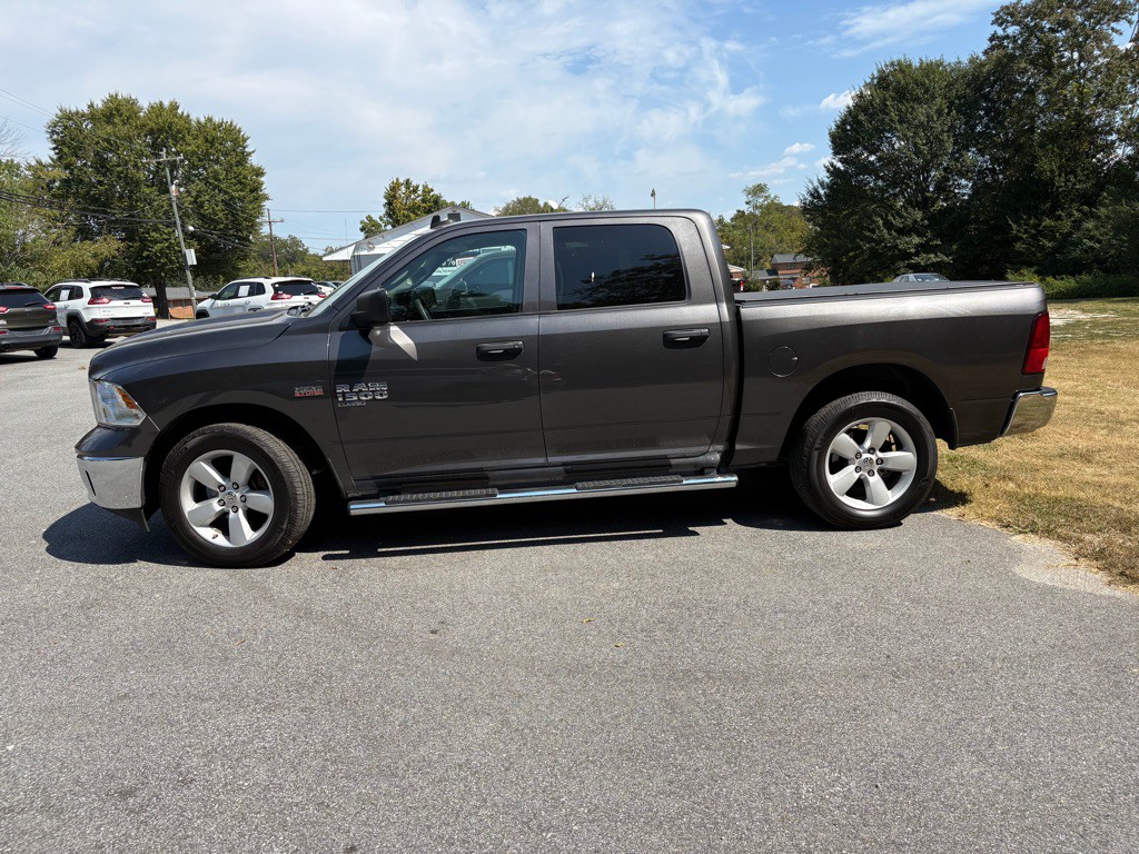 2021 RAM 1500 Image 4