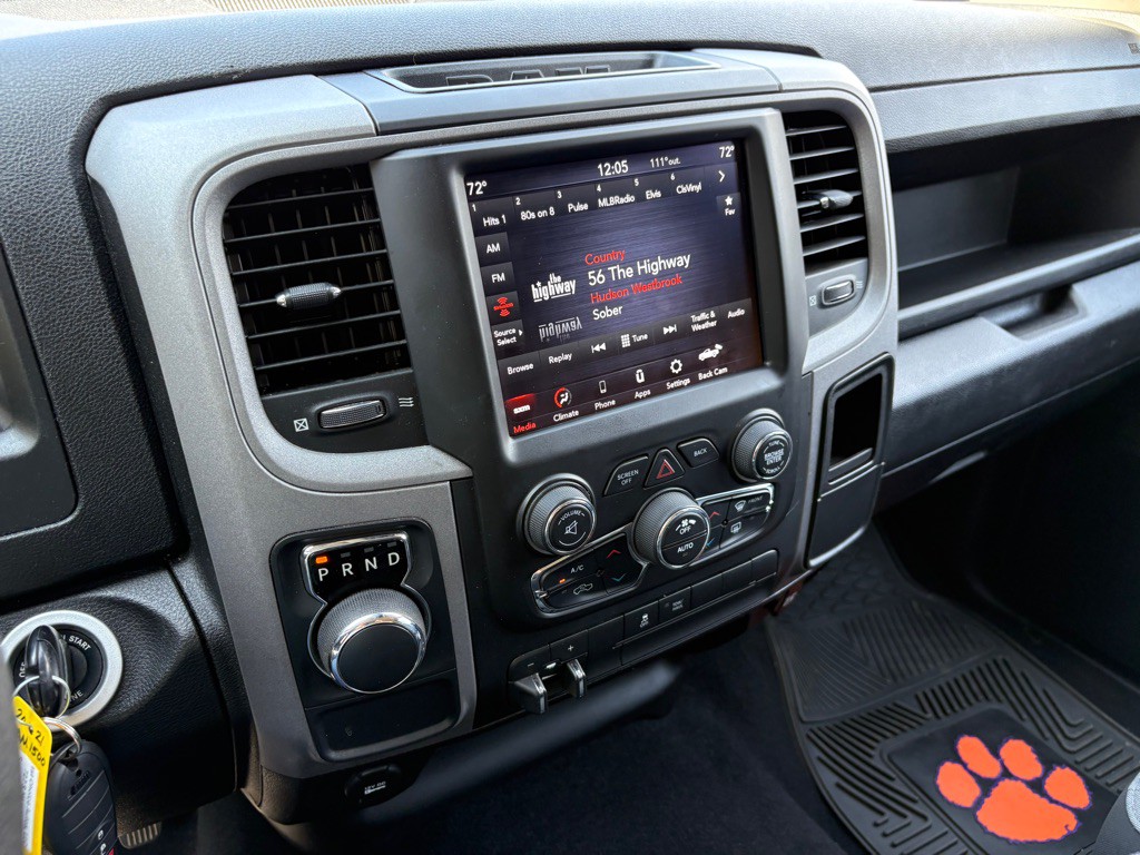 2021 RAM 1500 Image 16