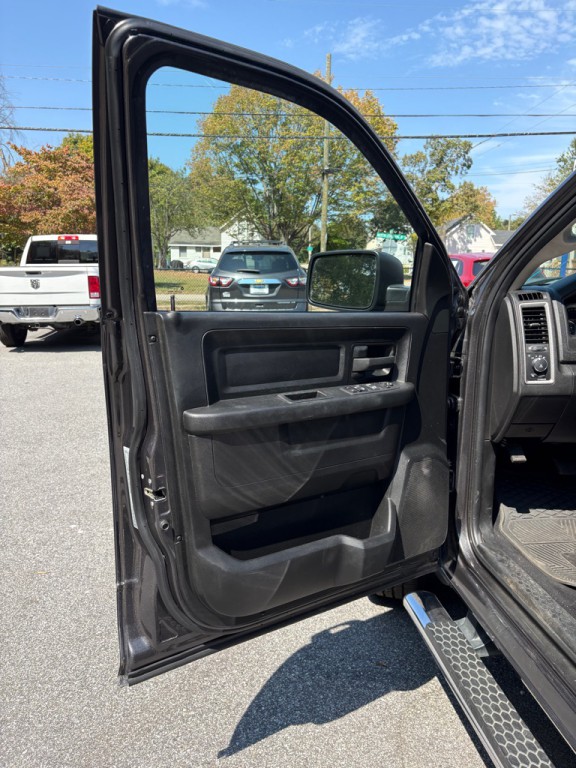 2021 RAM 1500 Image 23