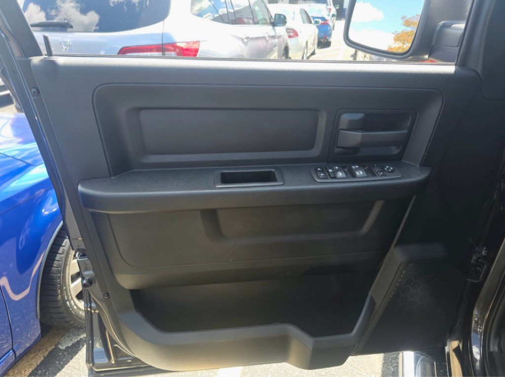 2021 RAM 1500 Image 71