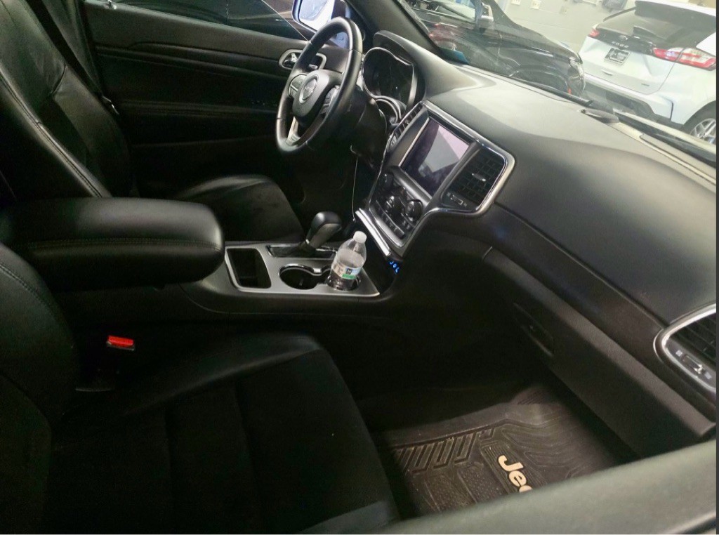 2018 Jeep Grand Cherokee Image 14