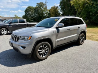 Image for 2018 Jeep Grand Cherokee Laredo ID: 6853354