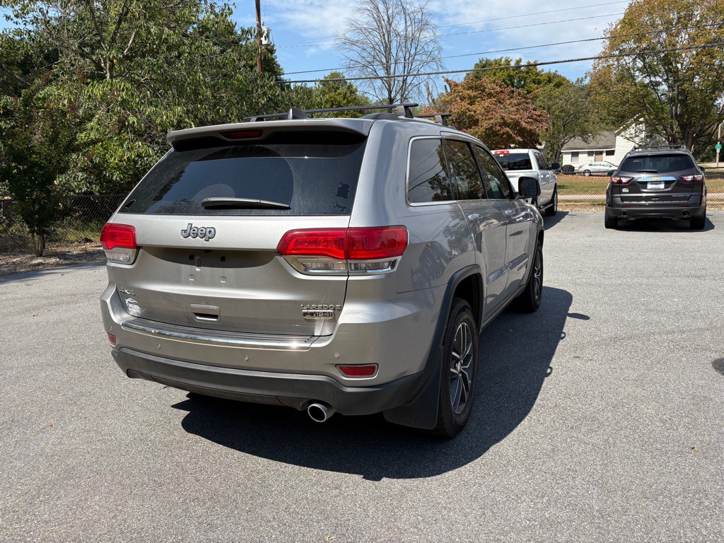 2018 Jeep Grand Cherokee Image 8