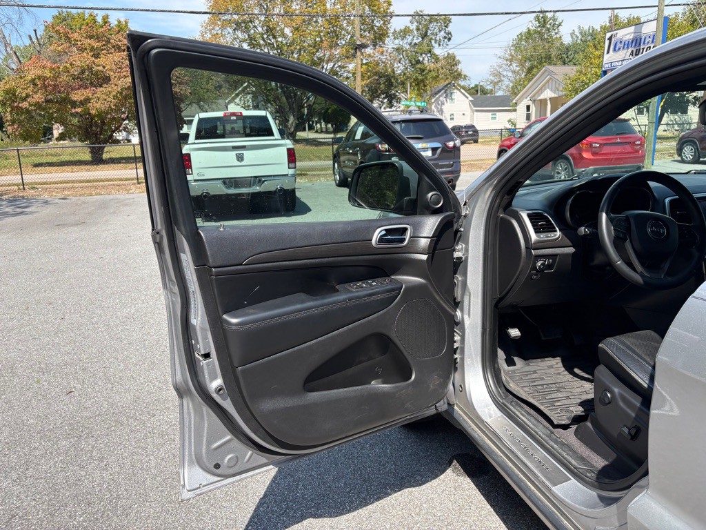 2018 Jeep Grand Cherokee Image 21