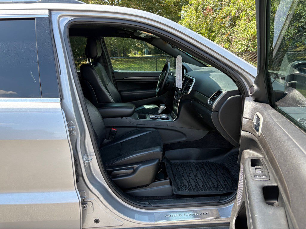 2018 Jeep Grand Cherokee Image 26