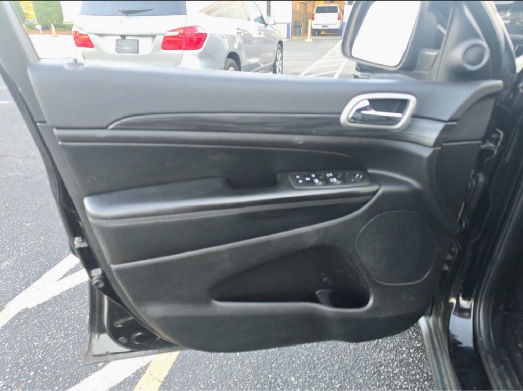 2018 Jeep Grand Cherokee Image 83