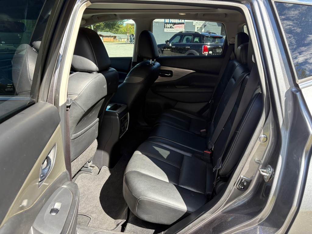 2017 Nissan Murano Image 23